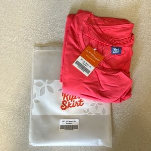 Ripskirt Hawaii Tee in Mango color NWT & bag size XXL